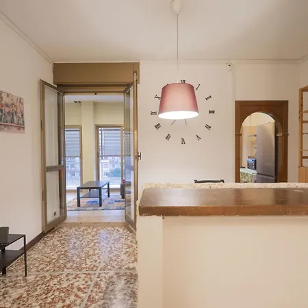 Spacious And Bright 3br Family شقة